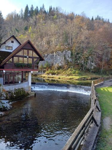 Park šuma Golubinjak, Ravna Gora, Javorova kosa i kanjon Kamačnik