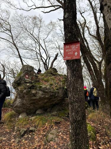 Kameni svati – Dječja planinarska škola