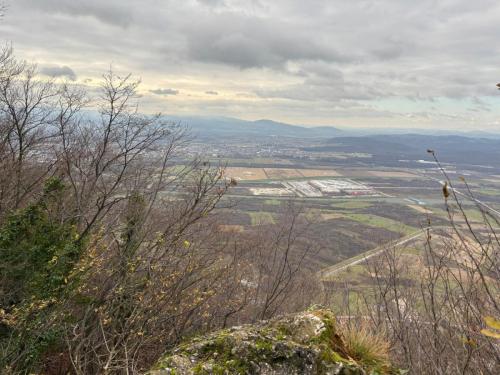 Kameni svati – Dječja planinarska škola