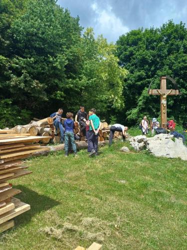 Ostrc, Ivancica – Dječja planinarska skola