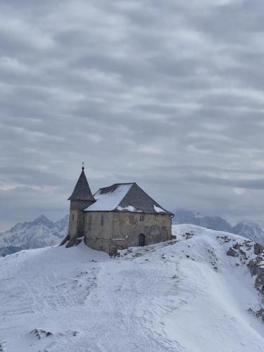 Dobratsch (Kuhriegel 2167 m)