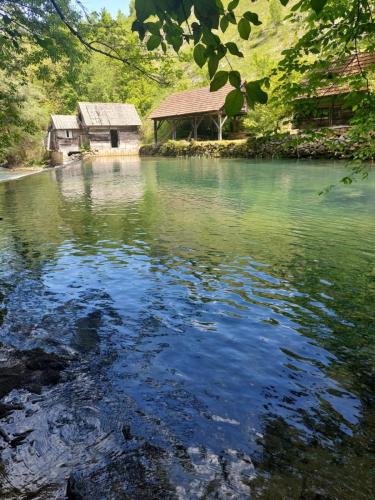 Izvor Slunjčice – Slunj (Rastoke)