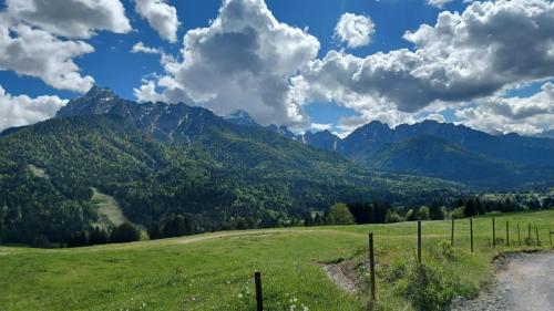 Tromeja (Peč)