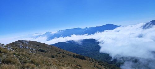 Baške Oštarije, Veliki sadikovac i Ljubičko Brdo