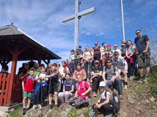 Čevo - dječja planinarska škola