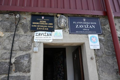 Zavižan i okolni vrhovi